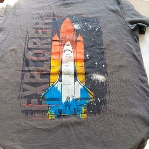 Cat & Jack space shuttle tee, size XS (4/5)